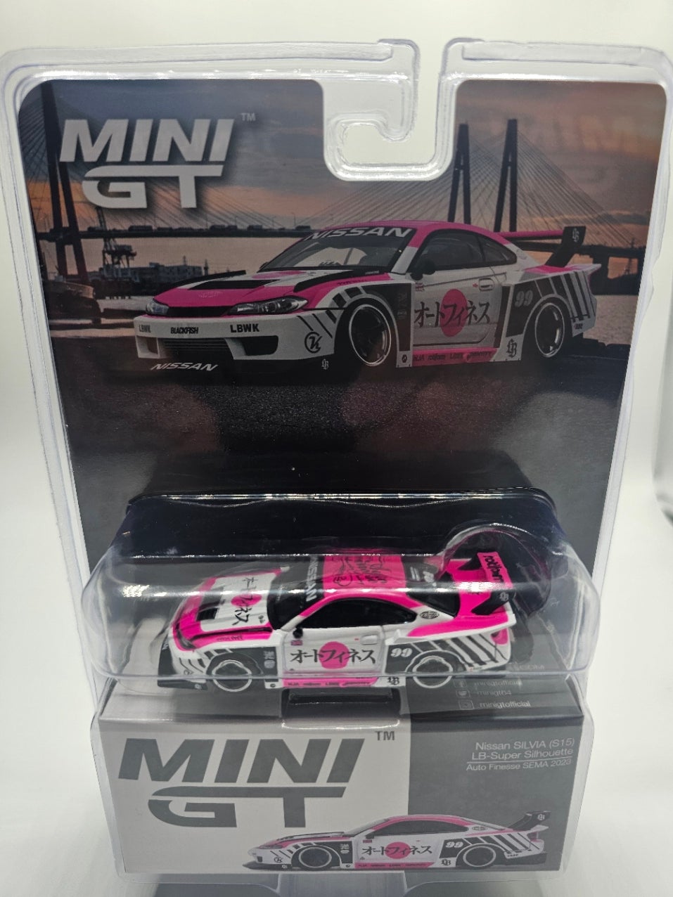 Mini GT #781 – Liberty Walk Nissan S15 Silvia Auto Finesse x